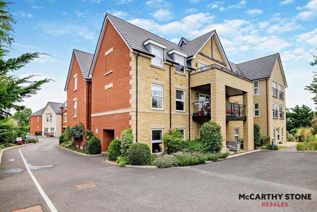 Main image of property: Meadowsweet Place, Spa Road, Melksham, SN12 7GW