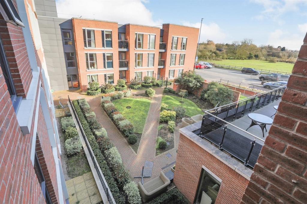 2 bedroom apartment for sale in Glenhills Court, Little Glen Road, Glen