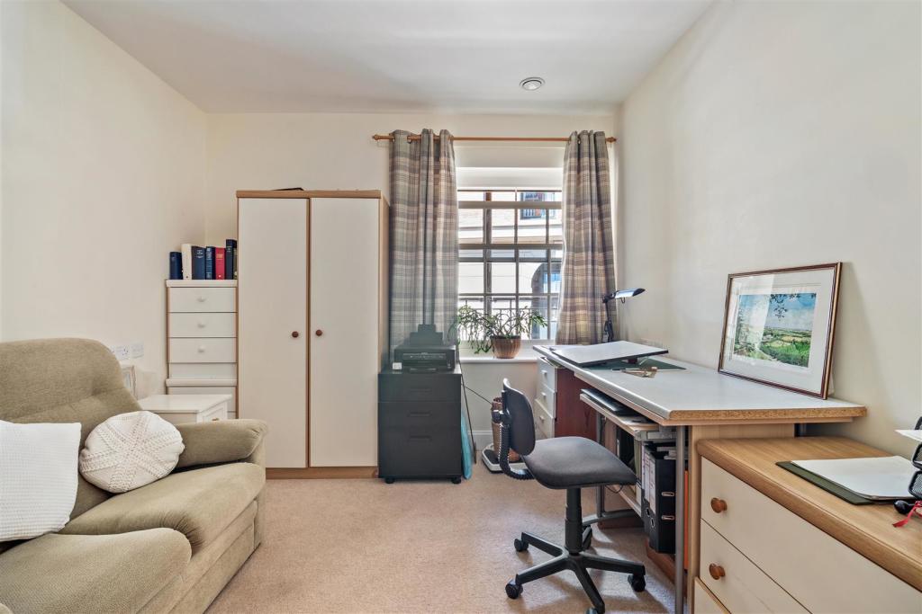 2 bedroom apartment for sale in Bowes Lyon Court, Poundbury, Dorchester