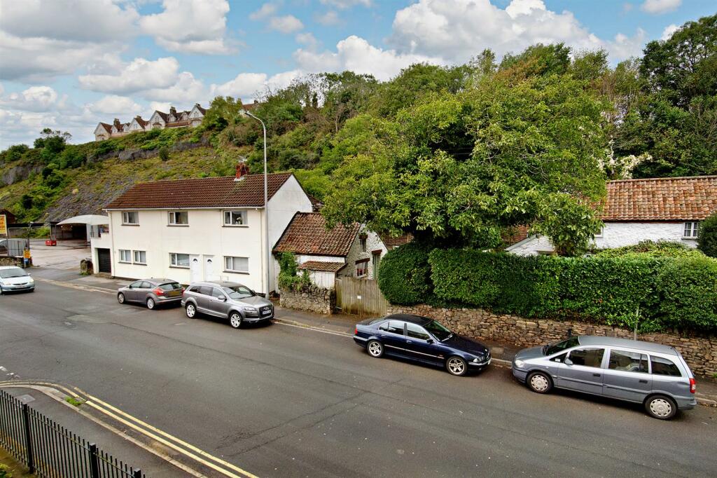 Additional property image - Coleridge Court, Clevedon, BS21 6FL