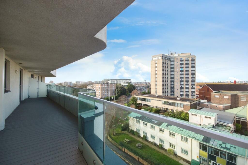 Additional property image - Horizons, Churchfield Road, Poole, Dorset, BH15 2FR