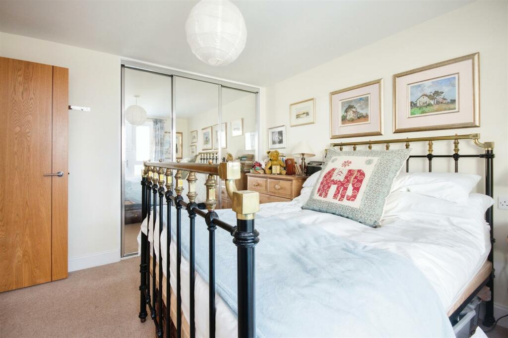 Additional property image - Horizons, Churchfield Road, Poole, Dorset, BH15 2FR