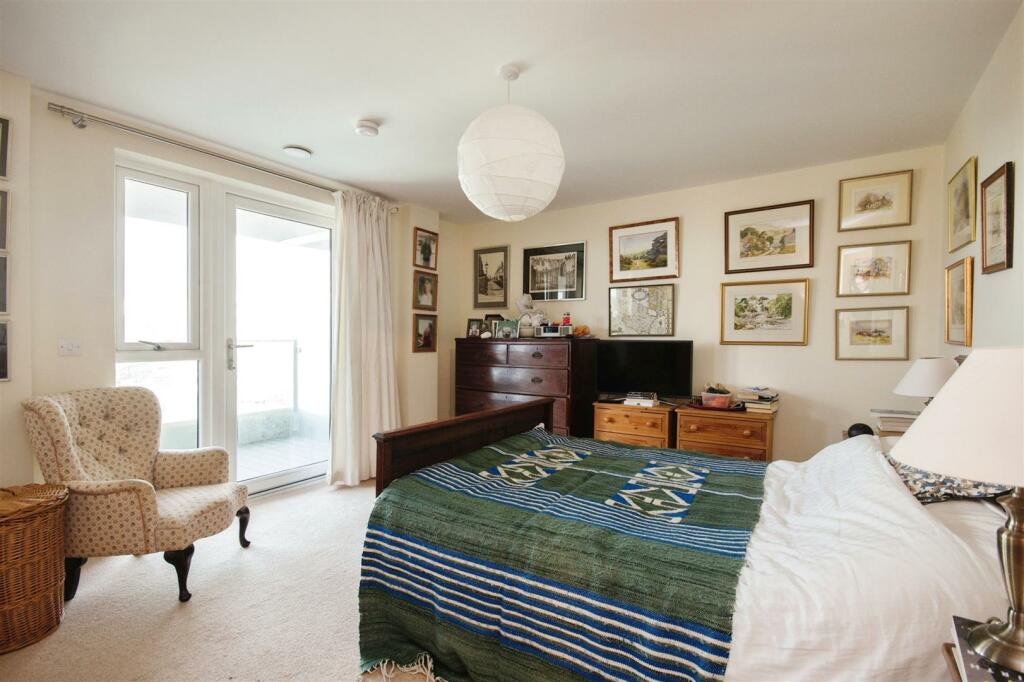 Additional property image - Horizons, Churchfield Road, Poole, Dorset, BH15 2FR