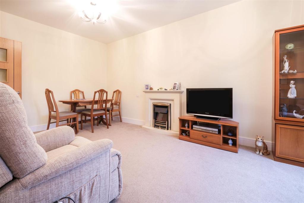 Additional property image - Ravenshaw Court, Four Ashes Road, Bentley Heath, Solihull