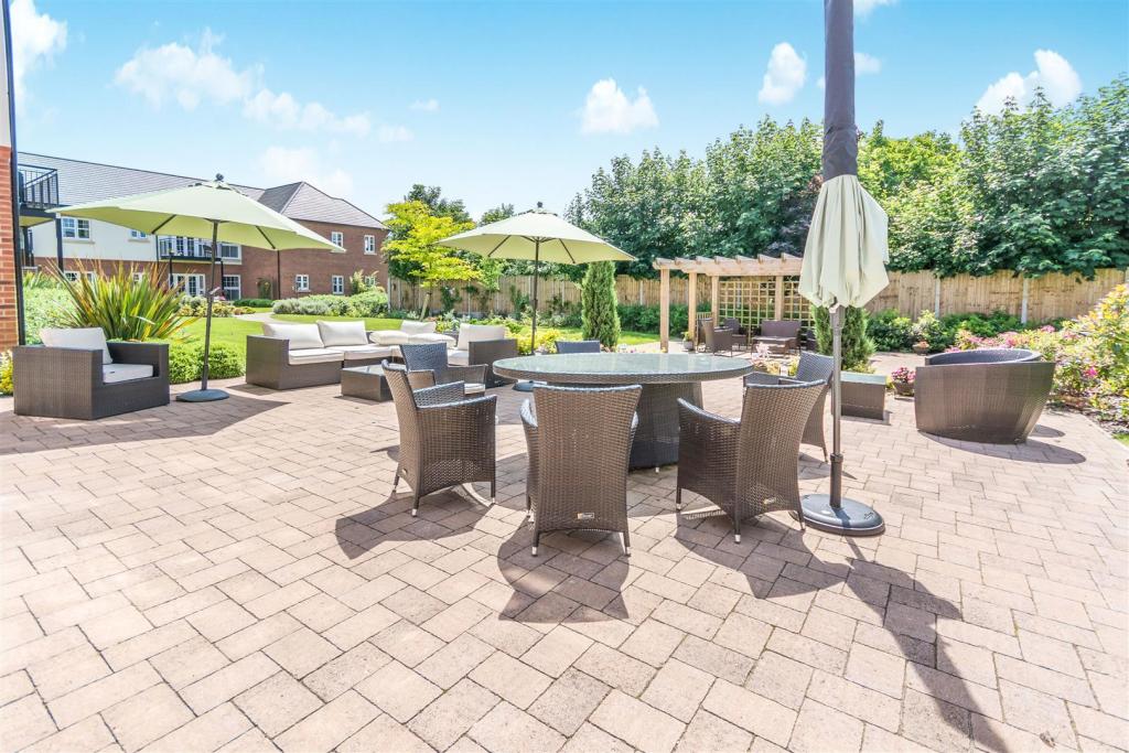 Additional property image - Ravenshaw Court, Four Ashes Road, Bentley Heath, Solihull