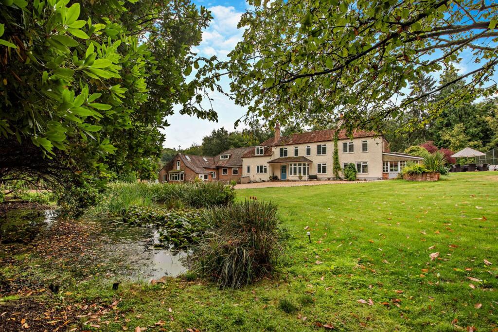Main image of property: Chapel Row, Reading, Berkshire, RG7