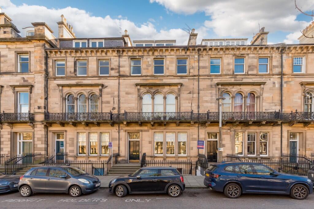 Main image of property: 14a Rothesay Place, Edinburgh, EH3 7SQ