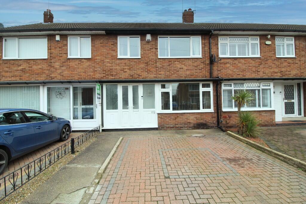 3 bedroom terraced house for sale in Sutton House Road, Hull, East Riding Of Yorkshire, HU8