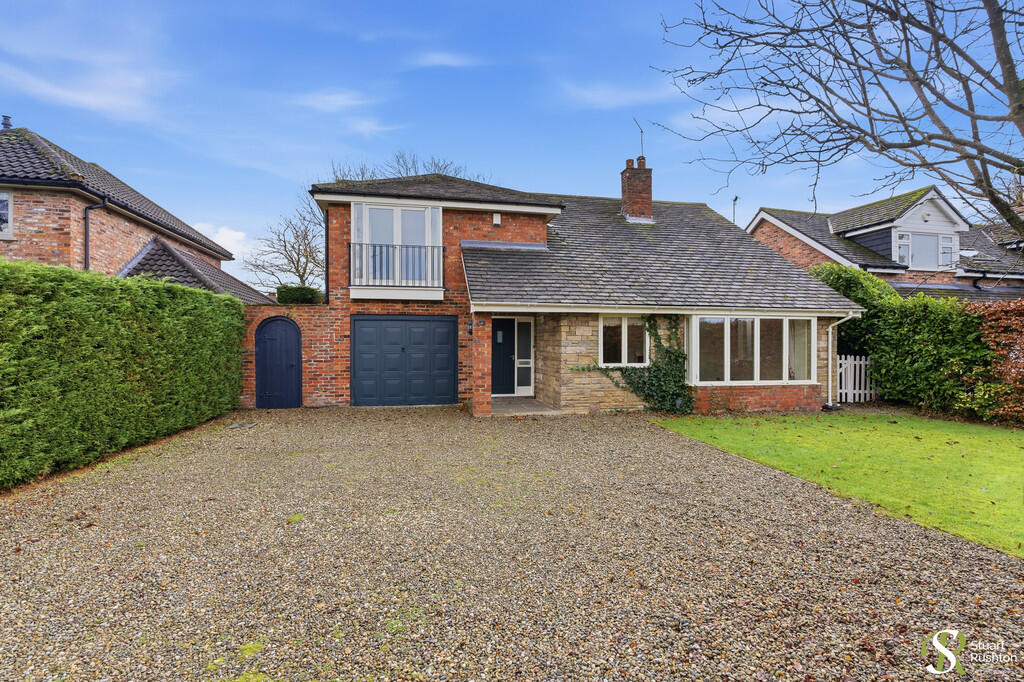 Main image of property: Evenholme, 4 Mainwaring Road