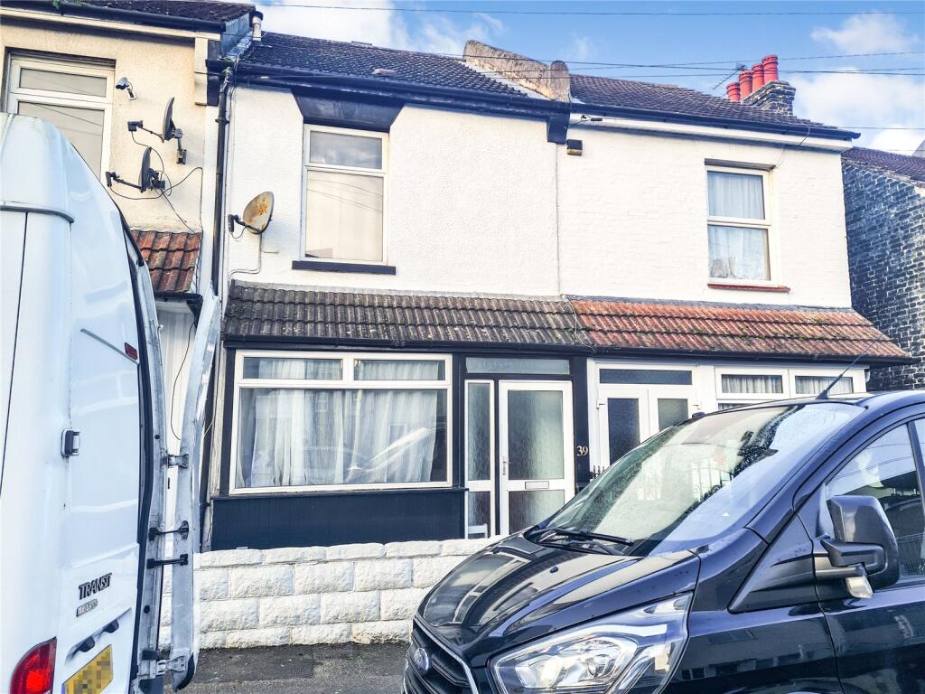 Main image of property: Albany Road, Gillingham, Kent, ME7