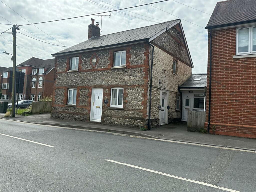 Main image of property: Andover Road, Ludgershall, Andover