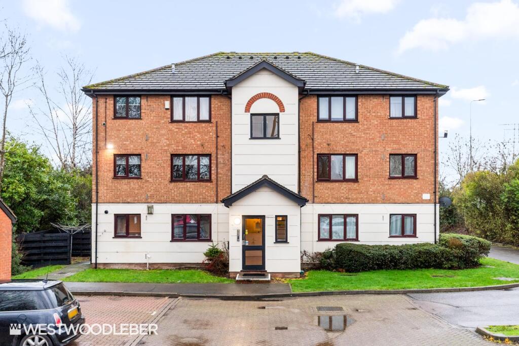 Main image of property: Parrotts Field, Hoddesdon