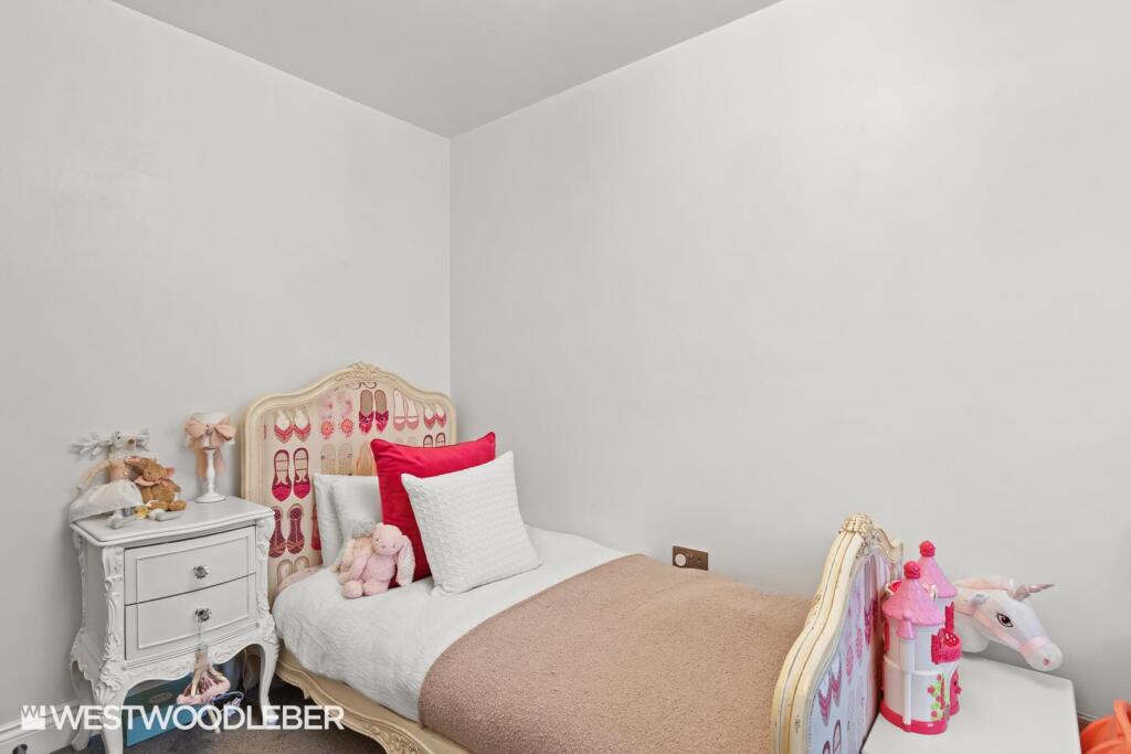 Additional property image - Cambridge Road, Sawbridgeworth