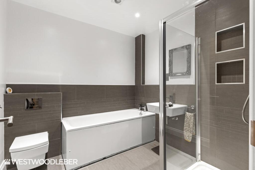 Additional property image - Cambridge Road, Sawbridgeworth