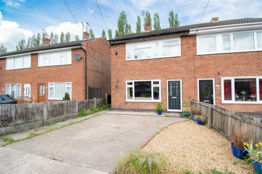 2 bedroom semidetached house for sale in Beech Avenue, Alfreton, DE55