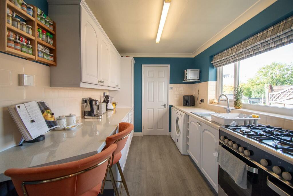 Additional property image - Bridle Lane, Greenwich