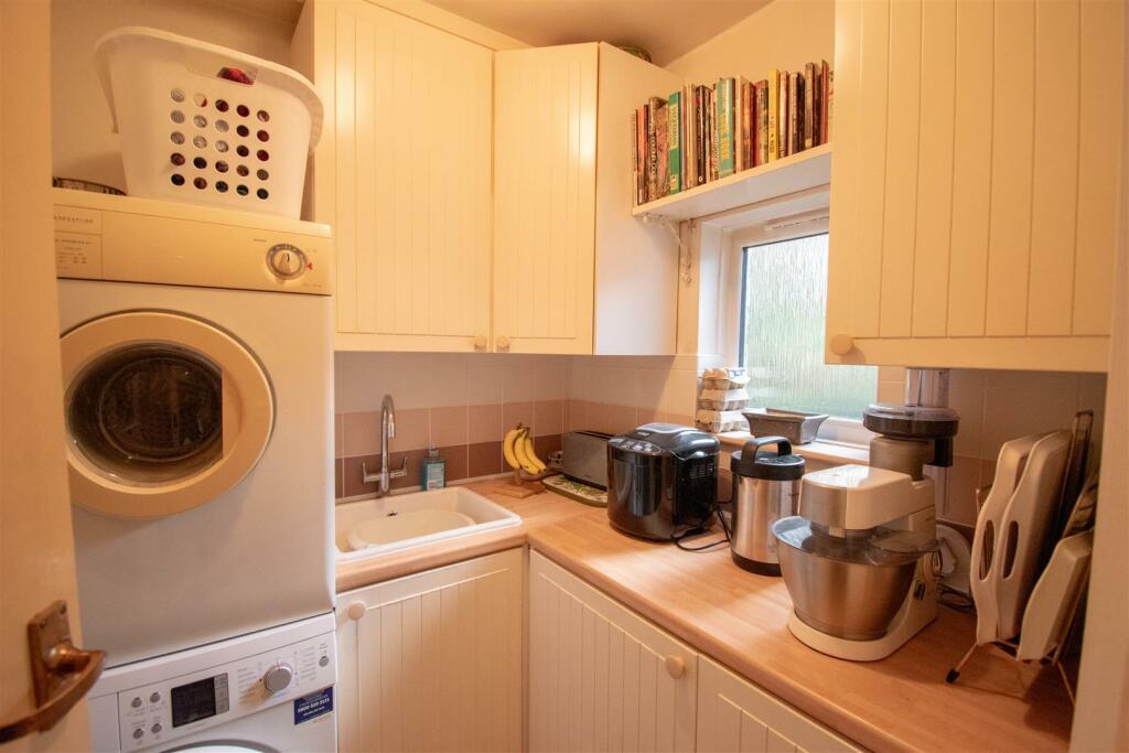 Additional property image - Broadway, Ripley