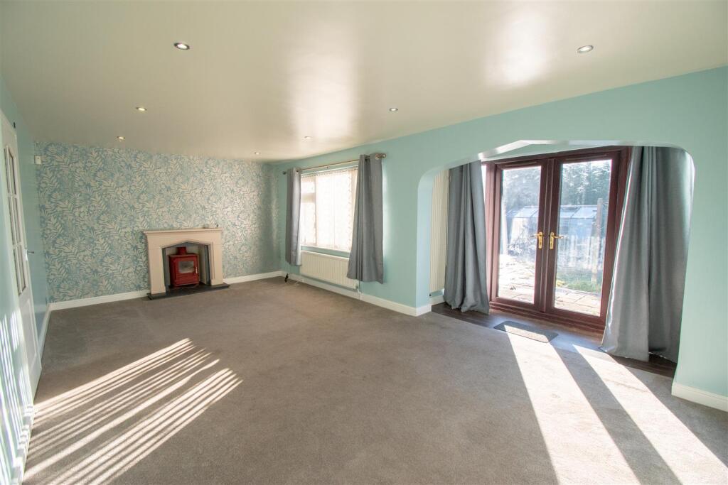 Additional property image - Maple Avenue, Ripley