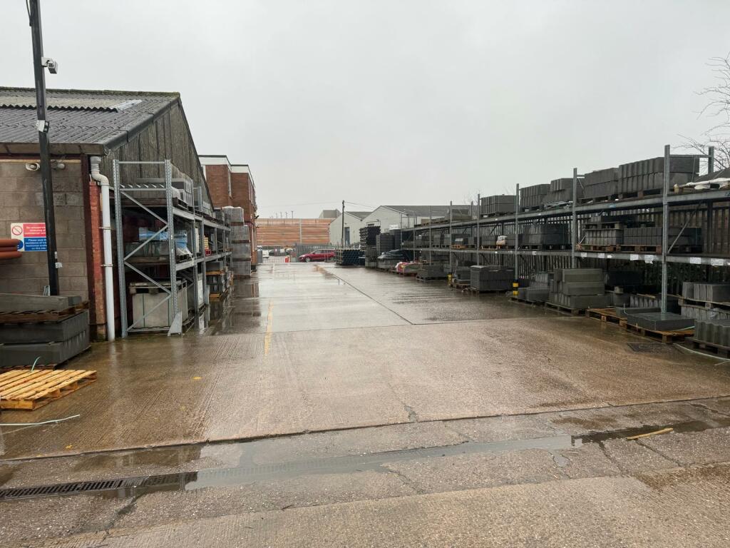 Additional property image - Unit 1, Lock Lane, Warwick, West Midlands, CV34