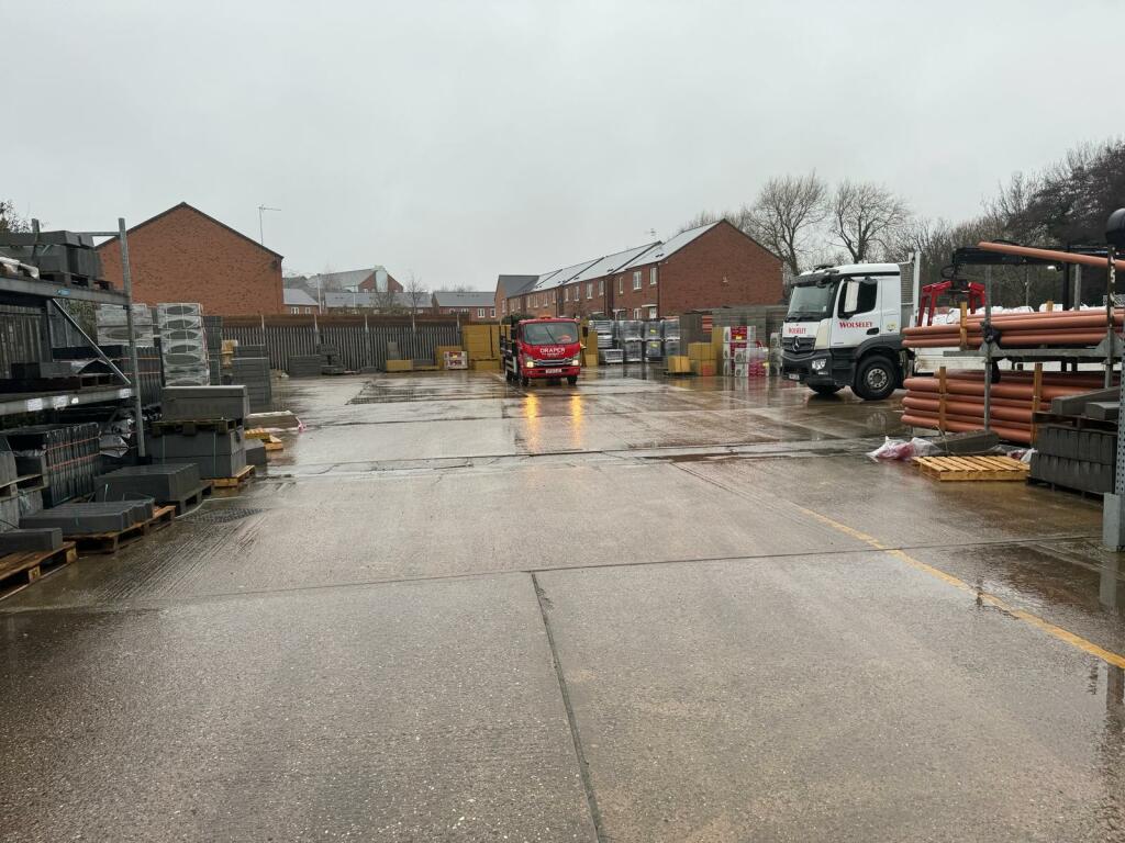 Additional property image - Unit 1, Lock Lane, Warwick, West Midlands, CV34