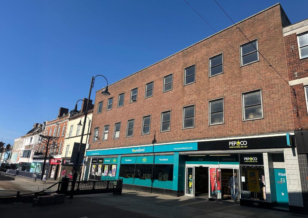 Main image of property: 37 High Street, Bromsgrove, Worcestershire, B61