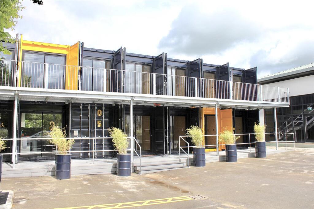 Main image of property: Podville, Great Park Road, Bristol, BS32 4RU