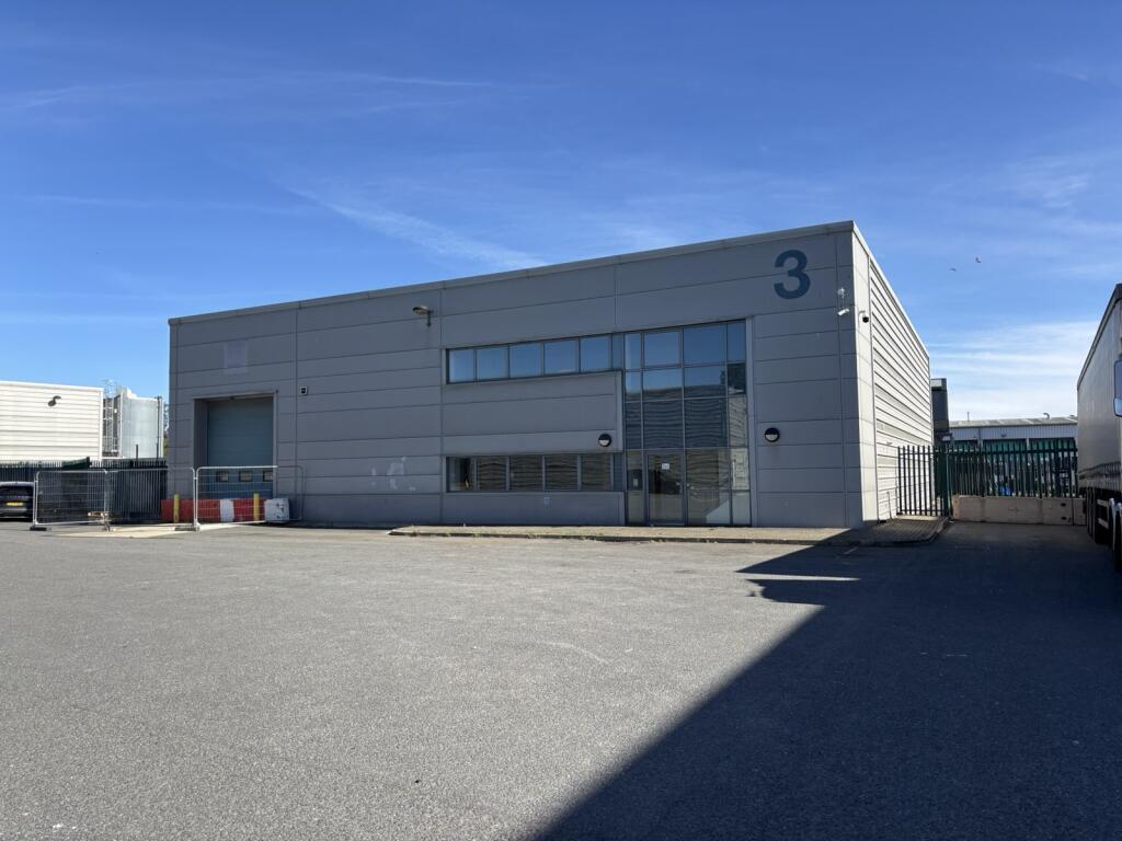 Main image of property: Unit 3 Birchmere Business Park, Nathan Way, Thamesmead, Greater London, SE28 0AF