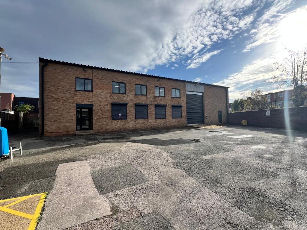 Main image of property: Unit 1B, 115 Canterbury Road, Croydon, CR0 3HH