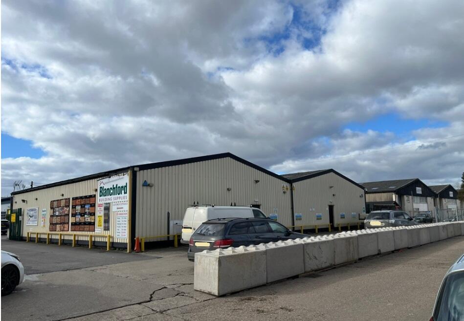 Main image of property: Blanchford Building Supplies Beadle Trading Estate, Hithercroft Road, Wallingford, South East, OX10
