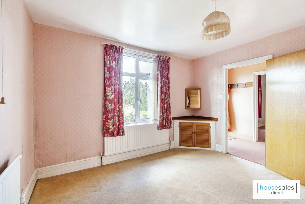 Additional property image - Bailbrook Lane, Bath, BA1