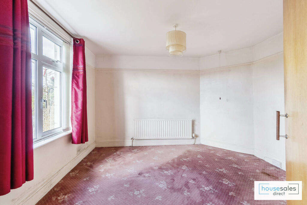 Additional property image - Bailbrook Lane, Bath, BA1