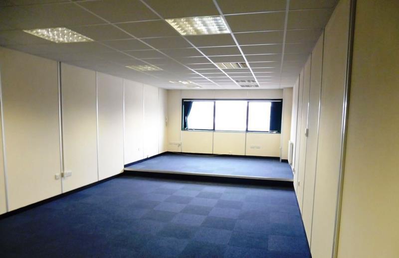 Distribution warehouse to lease in Unit B4.2 Marchwood Industrial Park