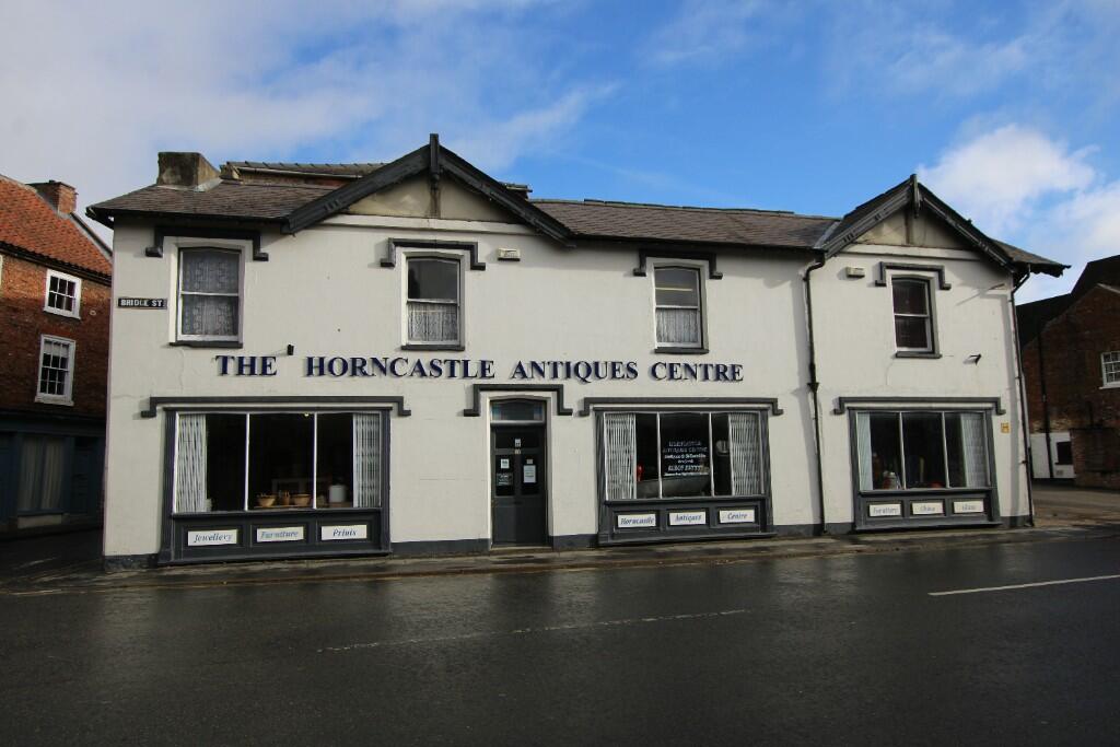 2 bedroom mixed use property for sale in Horncastle Antiques Centre