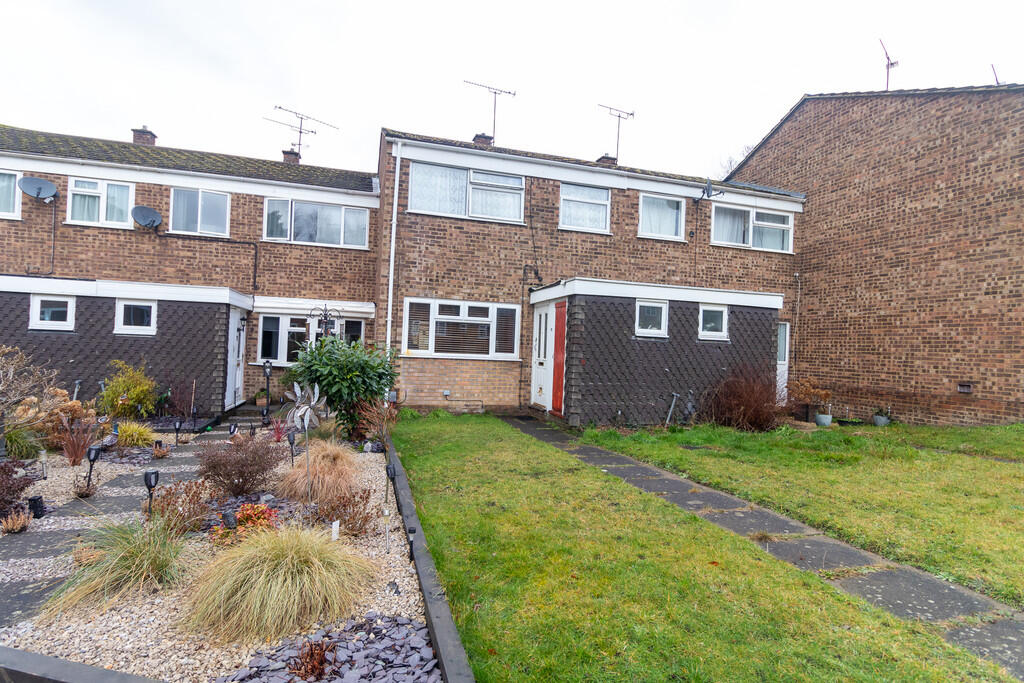 Main image of property: Pinewood Park, Farnborough, GU14