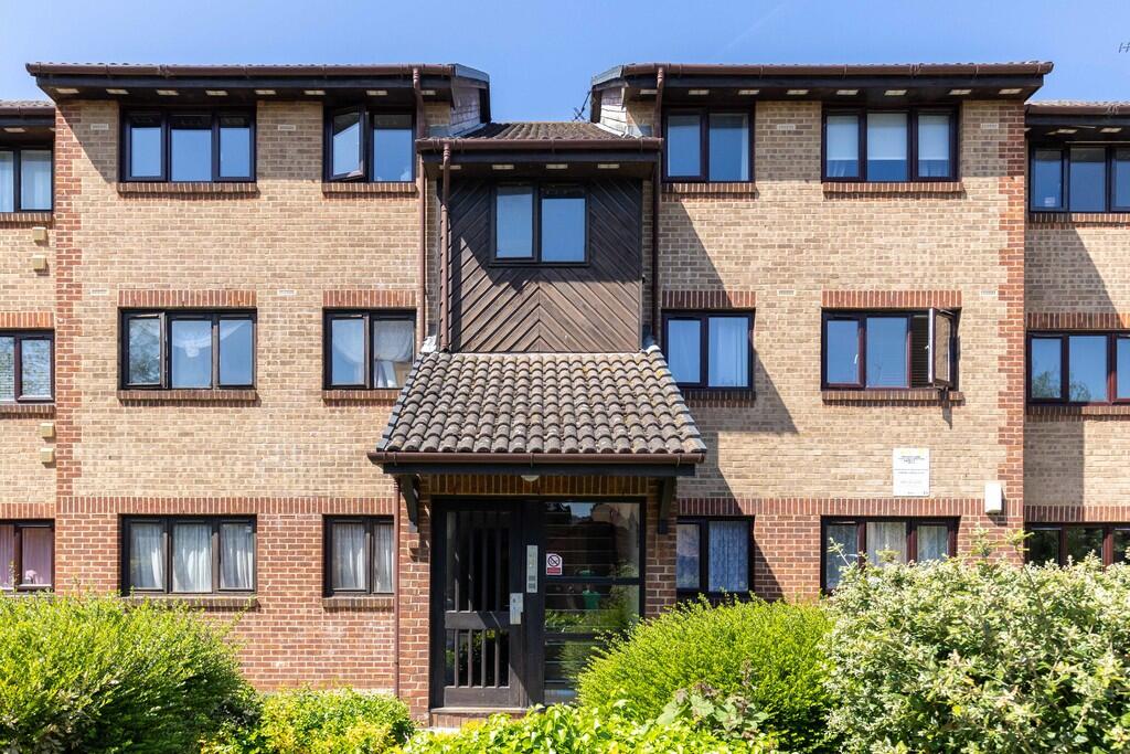 Main image of property: Cricketers Close, Erith