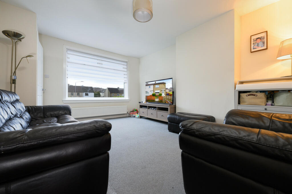 2 bedroom semidetached house for sale in Briar Place, Gourock, PA19