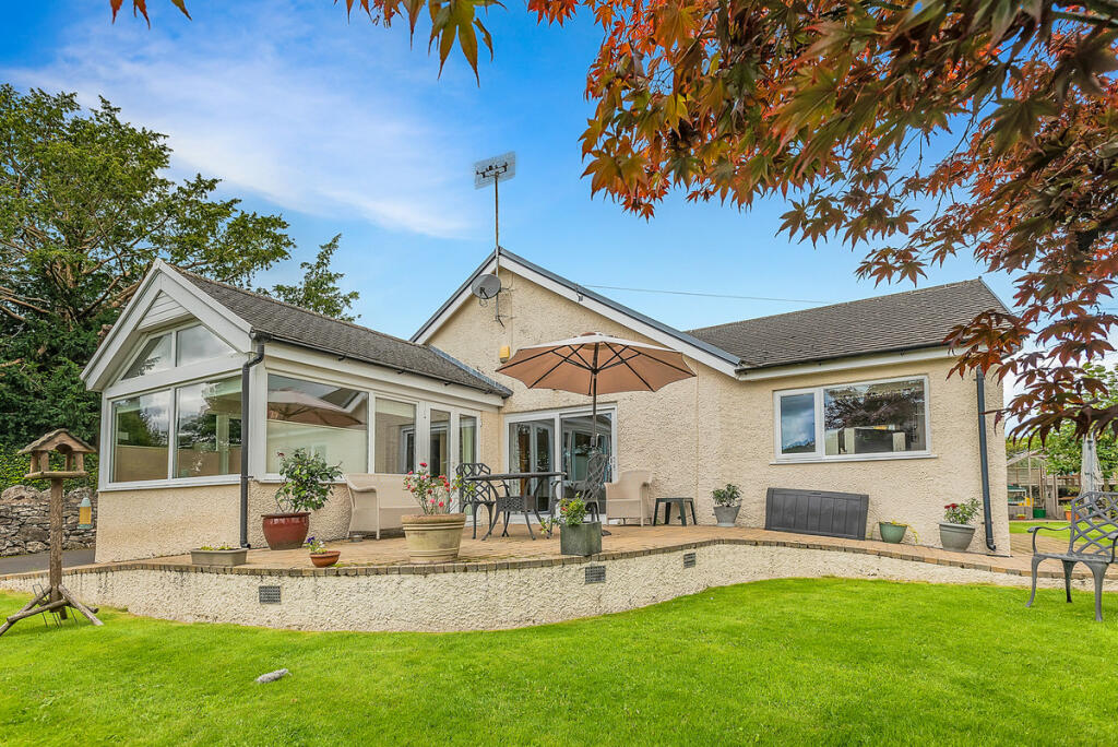 4 bedroom detached house for sale in Storth Road, Milnthorpe, LA7