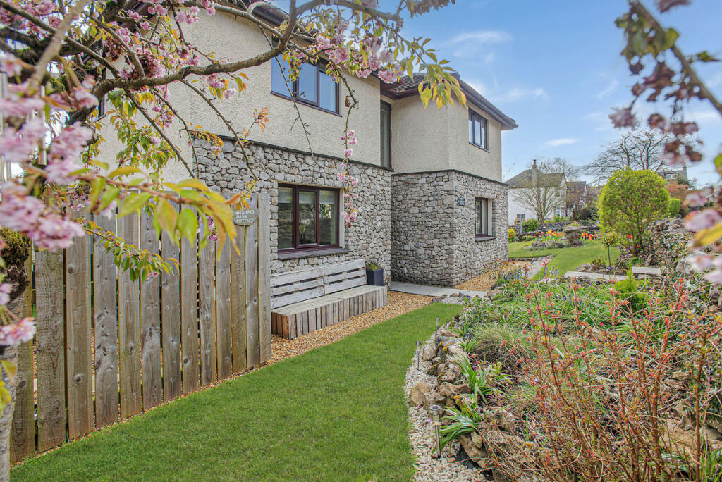 4 bedroom detached house for sale in Hollins Lane, Arnside, LA5