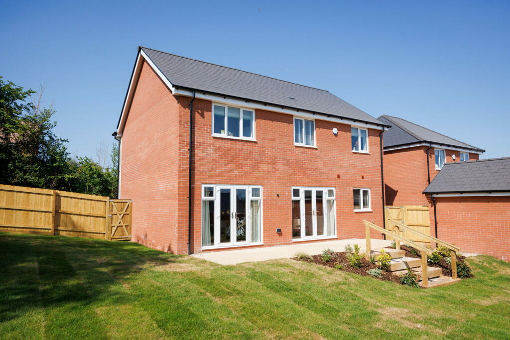 4 bedroom detached house for sale in Pinn Court Lane,
Pinhoe,
Exeter,
EX1