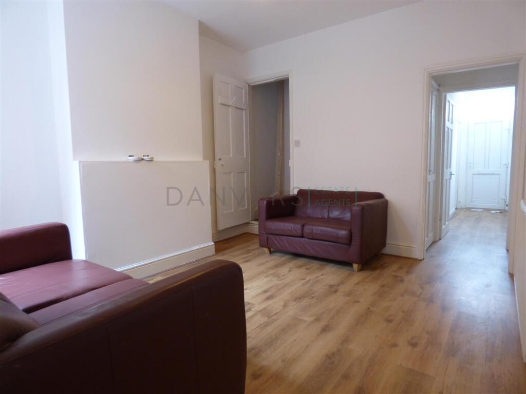 Main image of property: Jarrom Street, Leicester, LE2 7DE