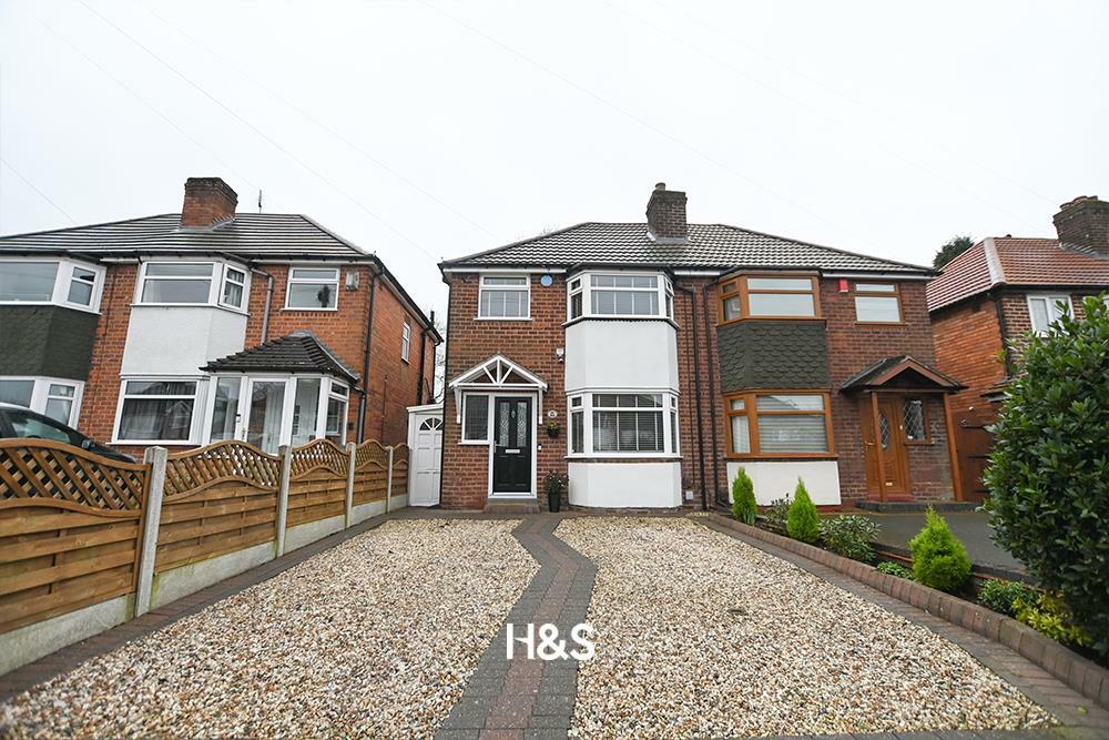 3 bedroom semidetached house for sale in Newborough Road, Shirley