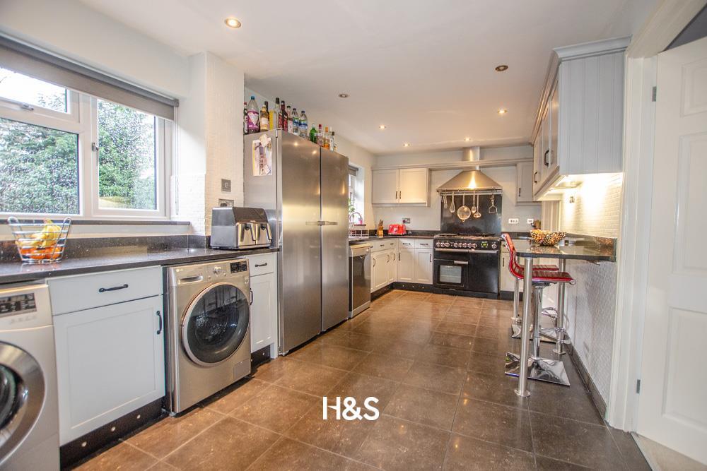 Additional property image - Horton Grove, Shirley, Solihull