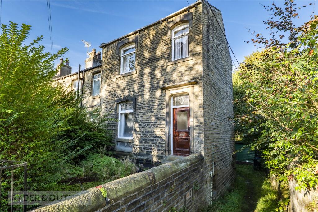 2 bedroom end of terrace house