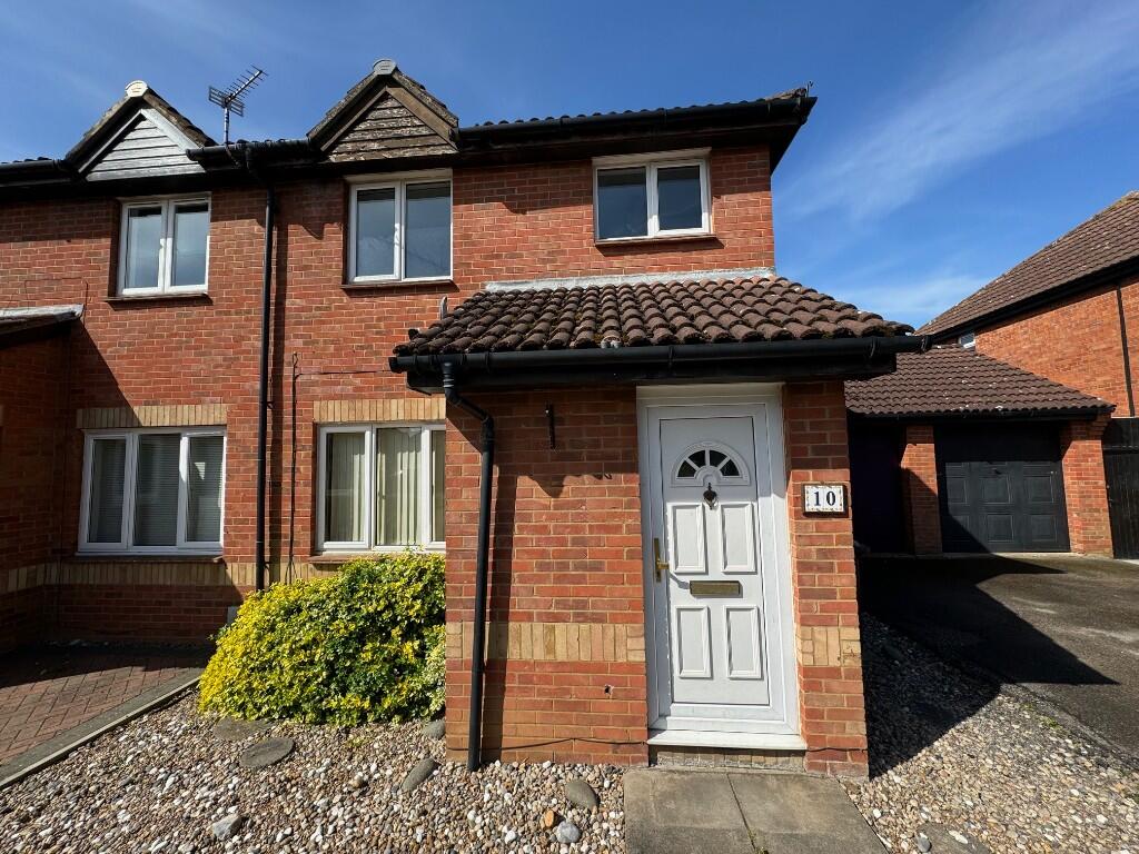 Main image of property: Chaucer Drive, Biggleswade, Bedfordshire, SG18