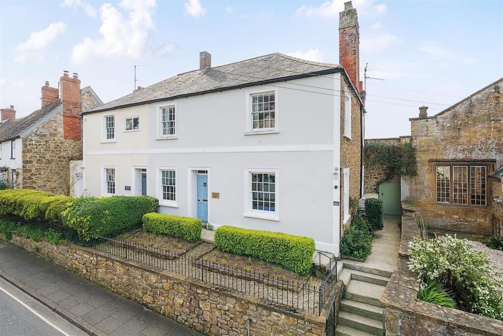 Main image of property: East Street, Ilminster, Somerset