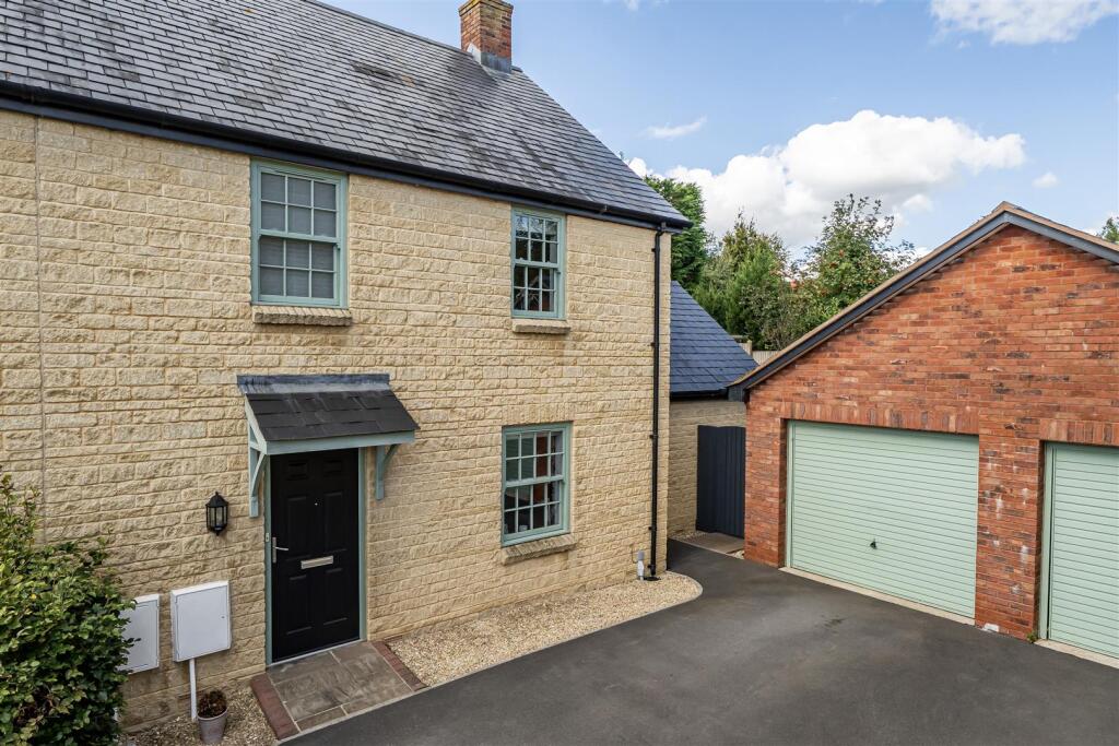 Main image of property: Falcon Close, Seavington, Ilminster
