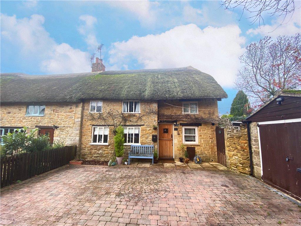 3 bedroom semidetached house for sale in Higher Street, Merriott