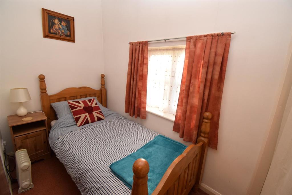 4 bedroom semidetached house for sale in Main Street, Ticknall, Derby