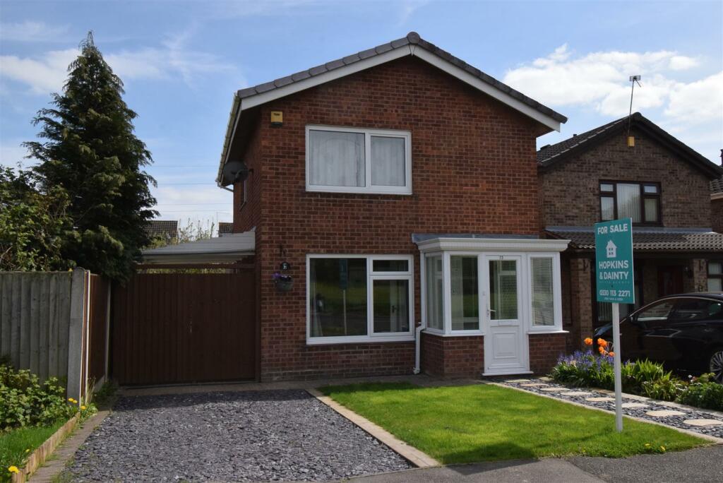 3 bedroom detached house for sale in Sinfin Avenue, Shelton Lock, Derby