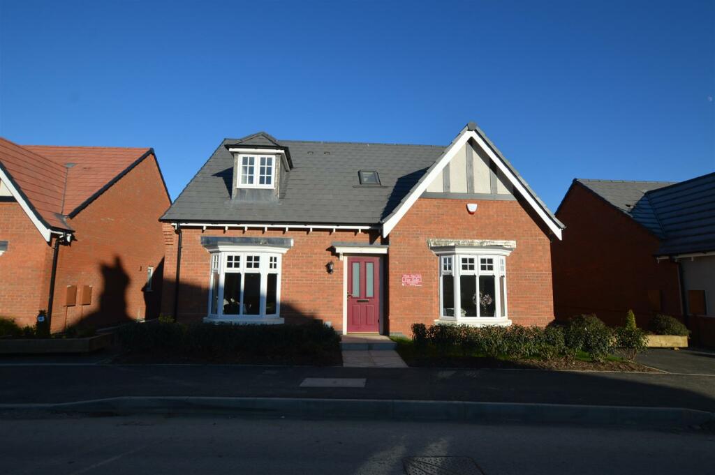 3 bedroom detached bungalow for sale in Ratcliffe Road, Sileby